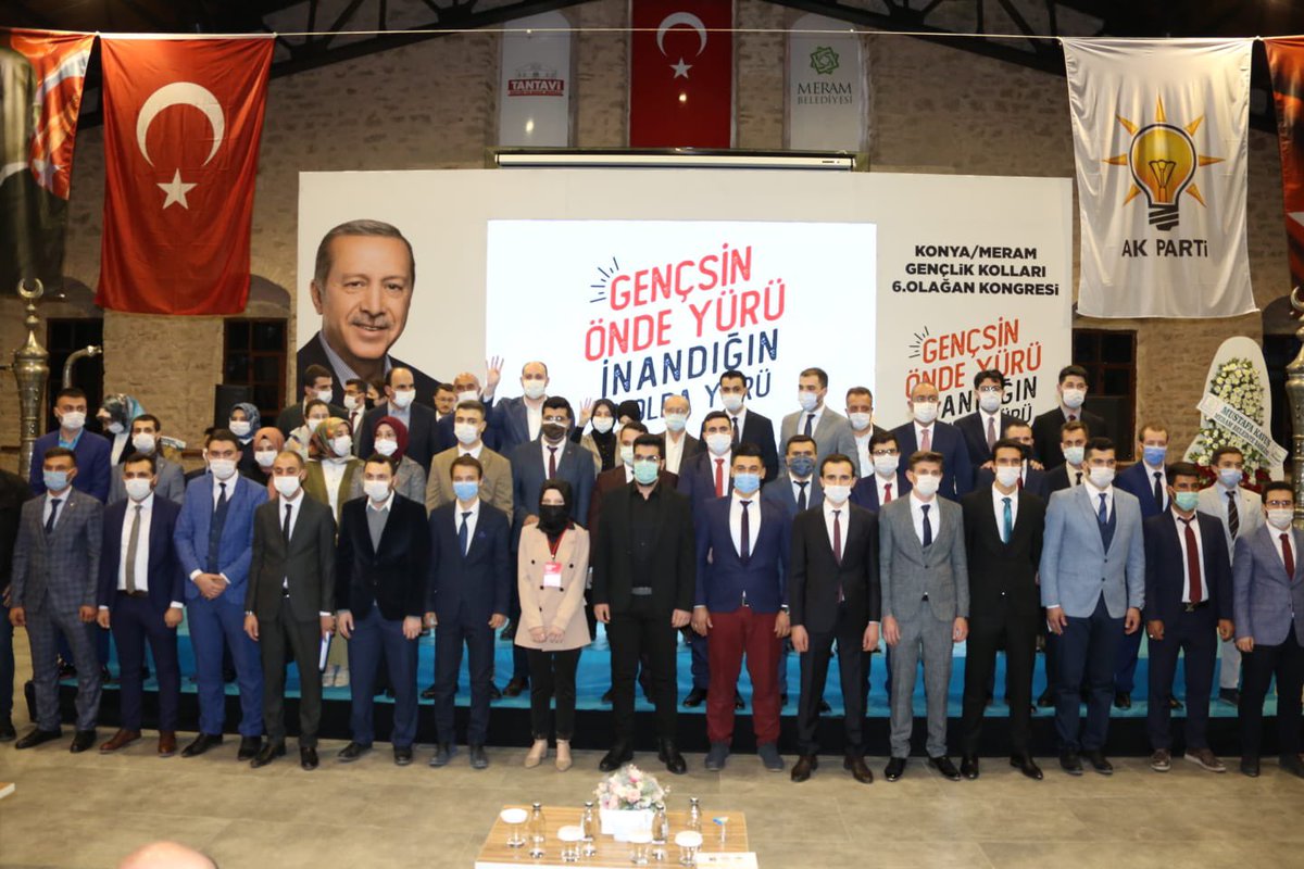 abuyukgumus's tweet photo. Konya Meram 6. Gençlik Kolları Olağan Kongremizi büyük bir coşkuyla gerçekleştirdik.

Kongrede yeniden seçilen Mustafa Selman Avcı kardeşimi tebrik ediyor, başarılar diliyorum.

#GençsinÖndeYürü
#İnandığınYoldaYürü https://t.co/UUbDZgsbHv