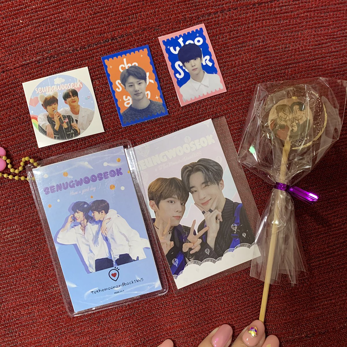 AnGarnet's tweet photo. ขอบคุณทุกๆคนมากเลยนะคะ 🥺💖
เราจะเก็บไว้อย่างดี ของทุกชิ้นน่ารักและมีคุณค่ากับเรามากๆเลยค่ะ 💖🙏🏻✨ #ToTheMoonAndBackSWS https://t.co/Q5Hz3RSuCt