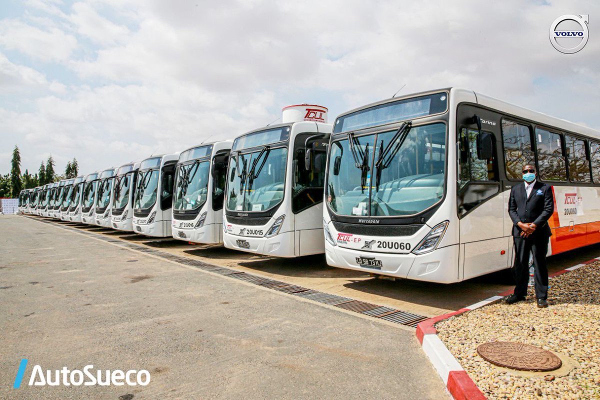 CostaPepino's tweet photo. Será que a solução está na qntidade? Ou na construção de corredores pra Transportes públicos e na disciplina na gestão dos meios? A TCUL ainda é opção pra cntinuar a receber autocarros? Qndo possui 1 cemitério de autocarros em seu estaleiro, sem 1 plano de recuperação funcional. https://t.co/EdKuxgbC9R