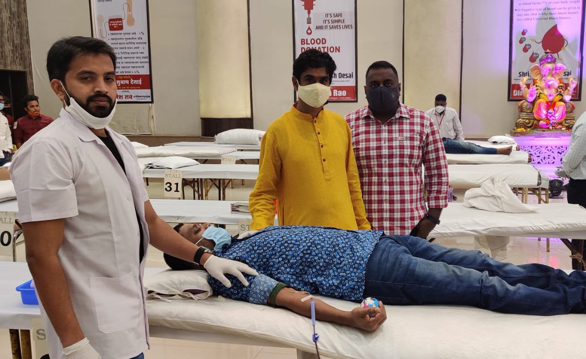 Subhash_Desai's tweet image. या शिबिरासाठी काम केलेले सर्व कार्यकर्ते, रक्तदाते, डॉक्टर्स यांचे अनेक अनेक आभार!