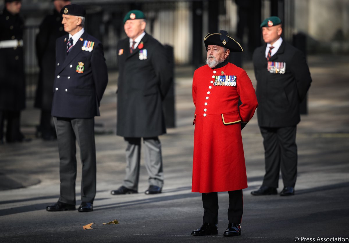 KensingtonRoyal's tweet image. At the going down of the sun and in the morning,
We will remember them.

#RemembranceSunday