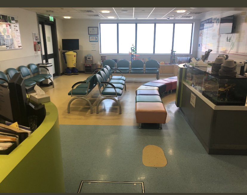 Gemwoko's tweet photo. Happy 9th Birthday to Children’s ED @ED_SteppingHill 🎈 I’ve seen many changes the past 9 years, especially this year due #COVIDー19. Thanks to my fabulous team for being the BEST team ever, @StockportNHS is so lucky to have such fabulous ED children’s nurses ⭐️⭐️⭐️#teampaeds https://t.co/UPKd6yT76j