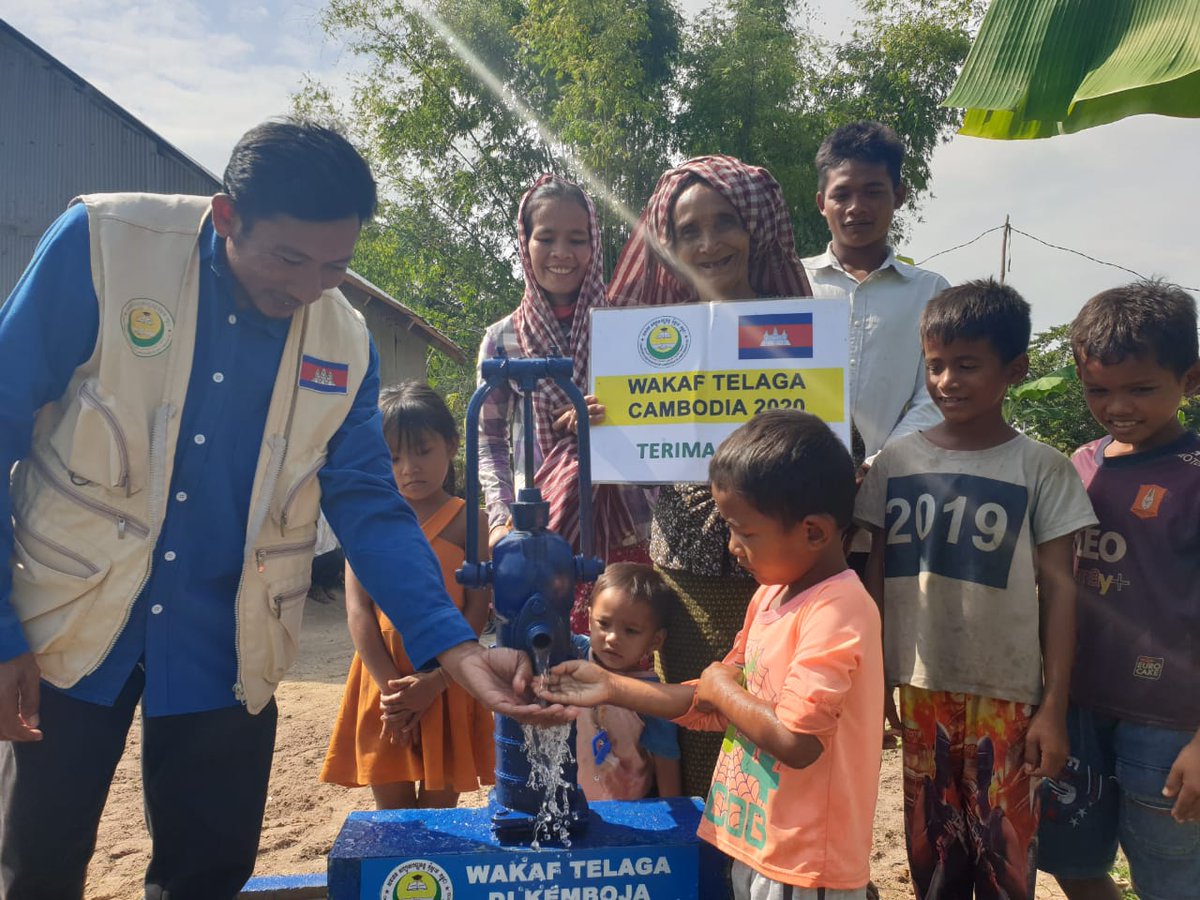 cacigkh's tweet photo. ‘The Messenger of Allah (saw) was asked, “Which charity is best?” He replied, “[Providing] water". (Abu Dawud) https://t.co/puWWolLFgV