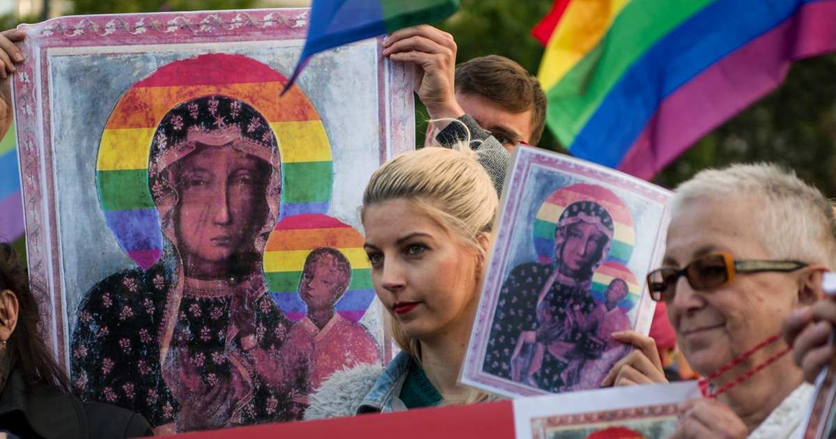 HumanistsInt's tweet photo. Call on Polish authorities to drop charges against 3 women facing jail after posting LGBTI Virgin Mary posters. https://t.co/YywQDN5tA3
Humanists International moves to end all blasphemy laws worldwide, read about the situation in Poland: https://t.co/sE3KpkbKuE
#EndBlasphemyLaws https://t.co/TuT9liXHy0
