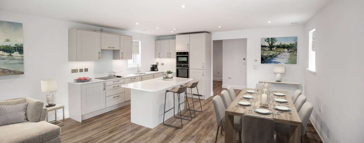 AcornPG's tweet photo. Brimming with character &amp; overlooking the sea, our homes at The Courtyard really are a coastal haven. Available with our #AssistedMoveScheme, we can help you find a buyer for your existing property, so you can reserve your dream home in Duporth, Cornwall. https://t.co/FjCLviTk9B https://t.co/l6HZjkPmLZ