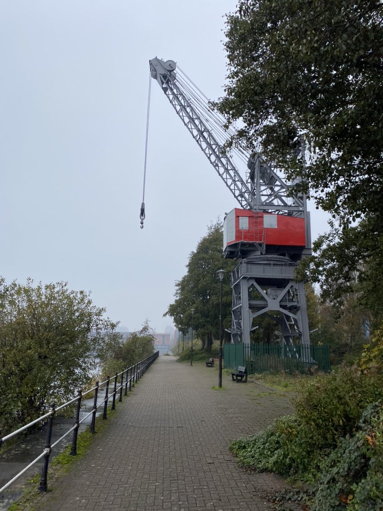 Heathwindows80's tweet photo. An 11km run round the Cardiff bay barrage and the wharf to sweat out the curry and beer 🤣😅. Lovely views this morning 🤩#cardiffbay #penarth #atlanticwharf #cardiff #cardiffbarrage https://t.co/AFVxwx89iT