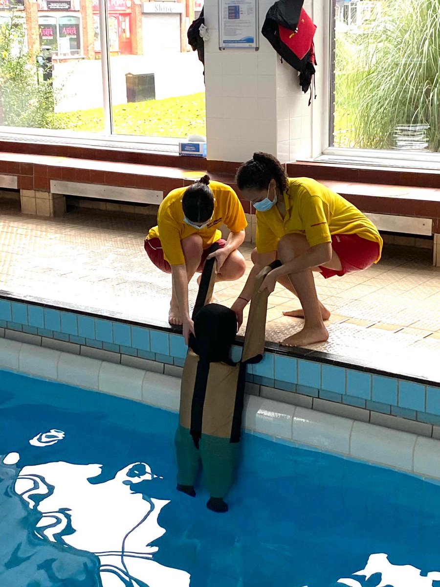 ZilphaLang's tweet photo. Imperative that our @BuryLeisure lifeguards revalidate their #NPLQ under COVID safe conditions &amp; using our new #ruthlee manikin 5 candidates 5 successful revals this Morning @STA @stevepick22 @Lee_Caunce @si_wes congrats to all candidates 🏊‍♂️🏊‍♀️🏅 https://t.co/yDVgSlTBDH