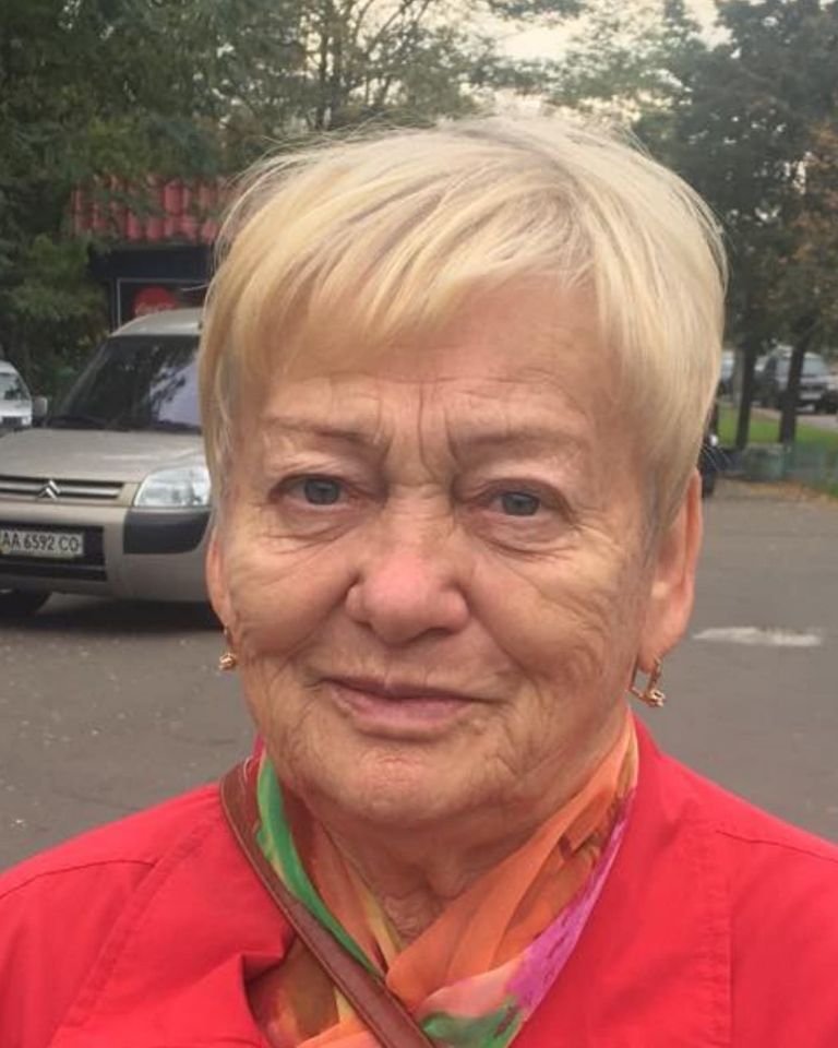 yagodarbuz's tweet image. В Киеве потерялась/заблудилась бабушка 82 года со Стаханова
Прошу распространить
телефон дочери Марины 0665160053
лично от меня +1 в карму за ретвит
посмотрите по сторонам - может она сидит у вас на лавочке