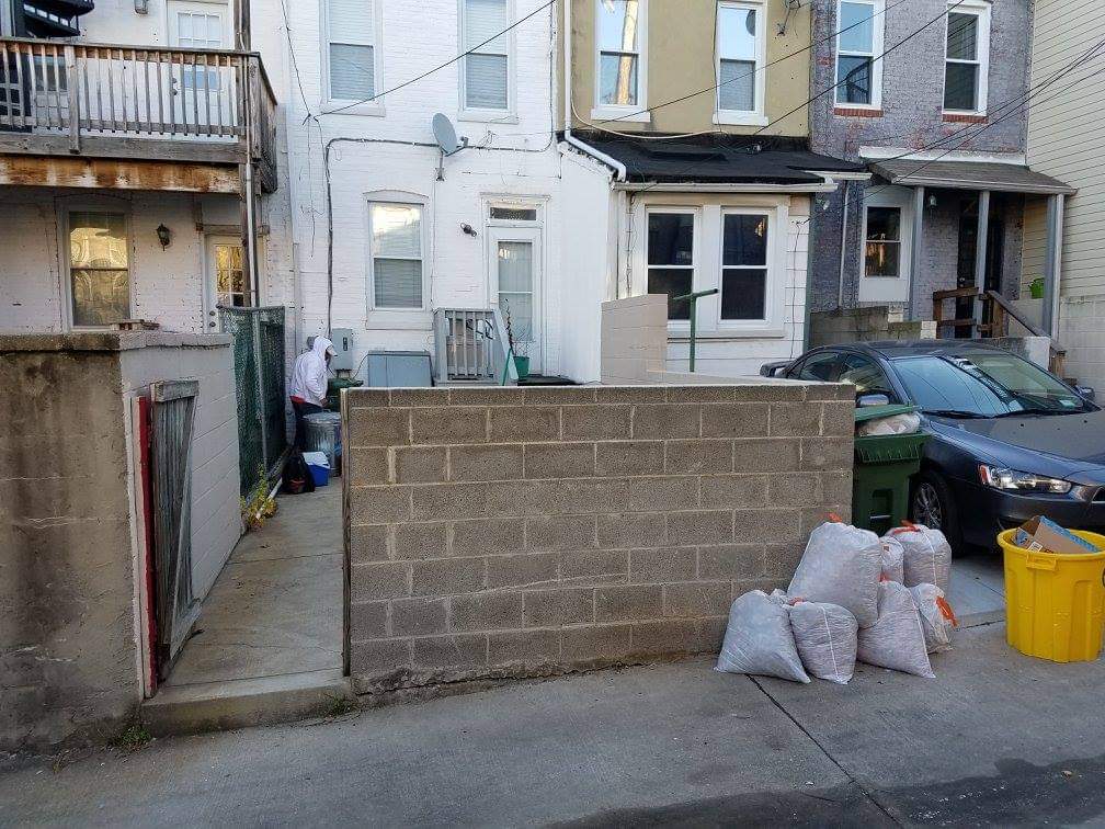 PaversWallsMD's tweet photo. #Baltimore #ParkingPad install. #Canton #FederalHill #FellsPoint #Highlandtown #BrewersHill #Pigtown #LocustPoint #Oliver #Hampden #Remington #CharlesVillage #StationNorth #ButchersHill https://t.co/8yAMIQ3WID