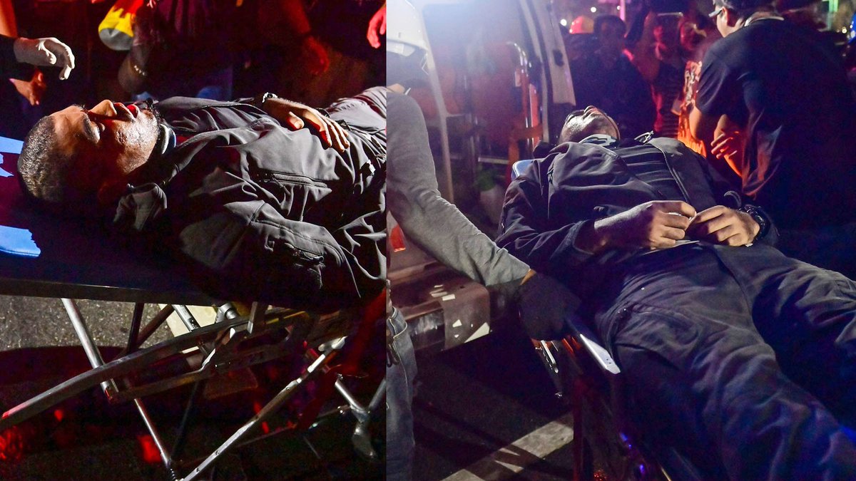 อัพเดตล่าสุด
ศูนย์เอราวัณรายงานมีผู้ได้รับบาดเจ็บ 3 ราย นำตัวส่ง รพ.แล้ว 2 ราย โดย AFP รายงานว่าผู้บาดเจ็บเป็นผู้ชุมนุม cr:AFP
#ม็อบ8พฤศจิกา 
#whatishappeninginthailand