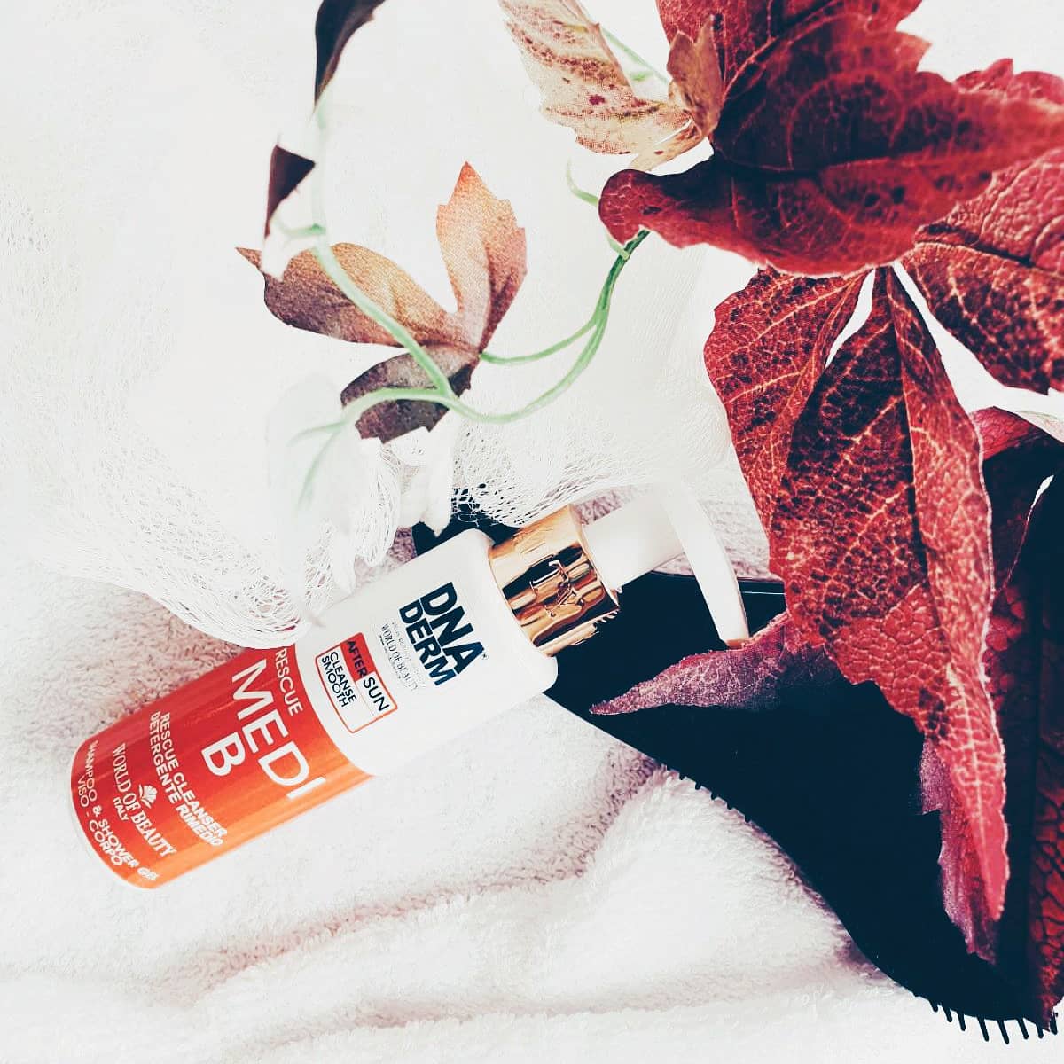 Simona34110012's tweet photo. Cerchi un prodotto perfetto doccia e shampoo solo qualità eccelsa
@worldofbeauty 
#worldofbeauty #worldofbeauty_Italia 

https://t.co/ztukjSW9Zm https://t.co/nQJbut5P0o