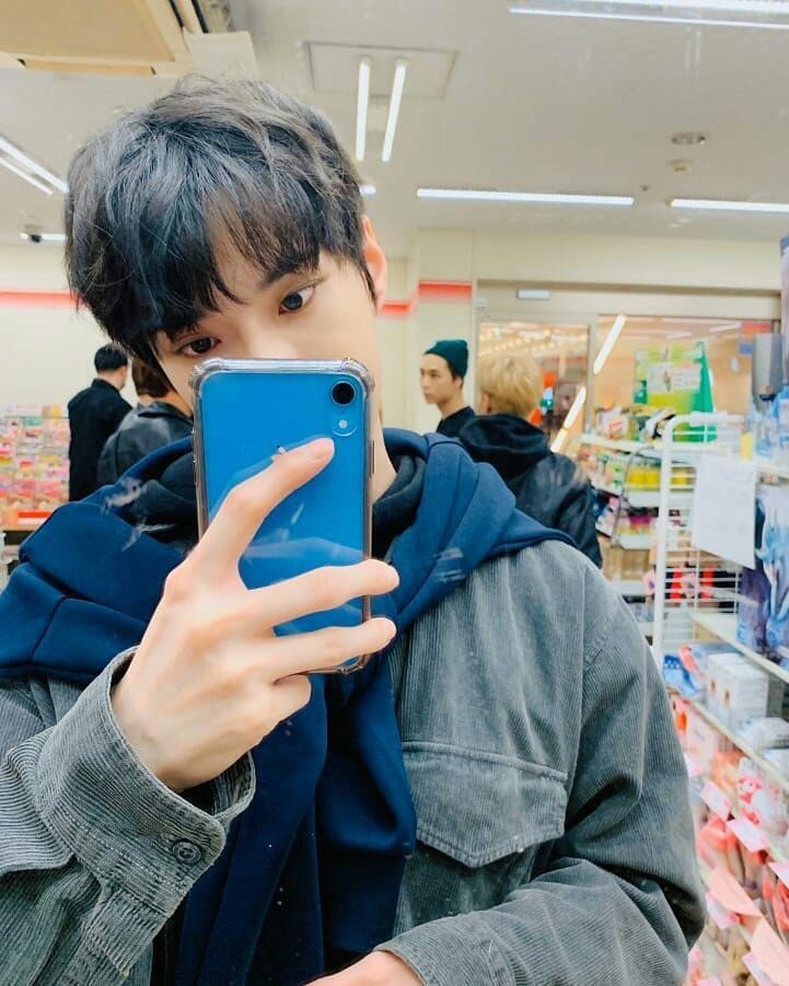 Newbie
Mutualan kuy
#roleplayerindonesia  #roleplayerkpop