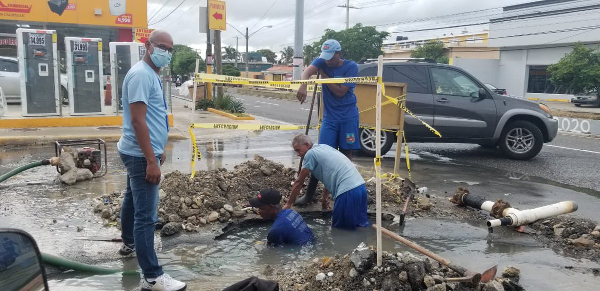 caasdrd's tweet photo. Avería resuelta sobre línea de 4" en Av. Independencia esq. Calle A, Nordesa III

#CAASDRD #LlegandoyTrabajando https://t.co/z8c6Mo4KWg