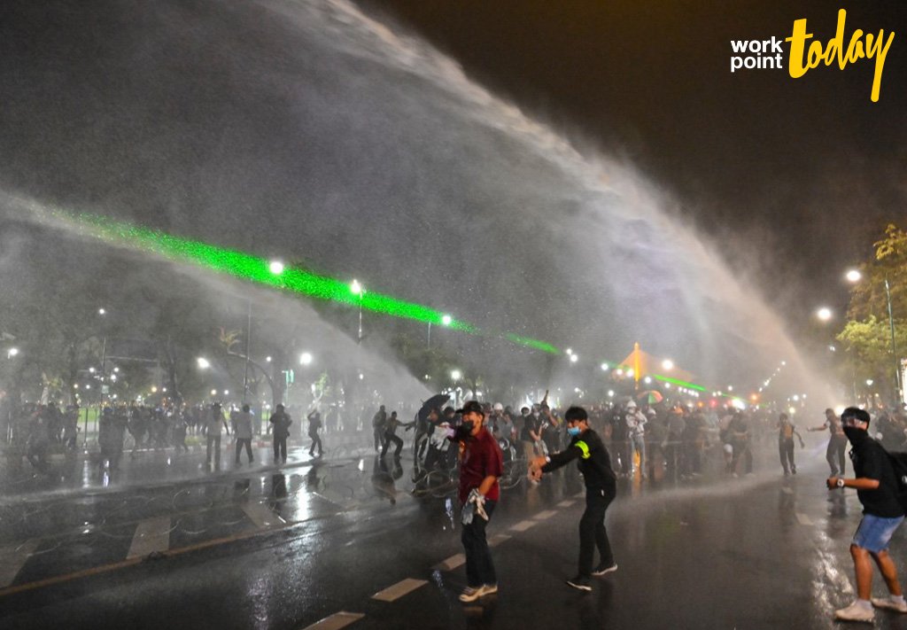 เลเซอร์แรงมาก แบบนี้สินะที่ฮ่องกงเค้าบอกว่าให้เราพกเอาไว้