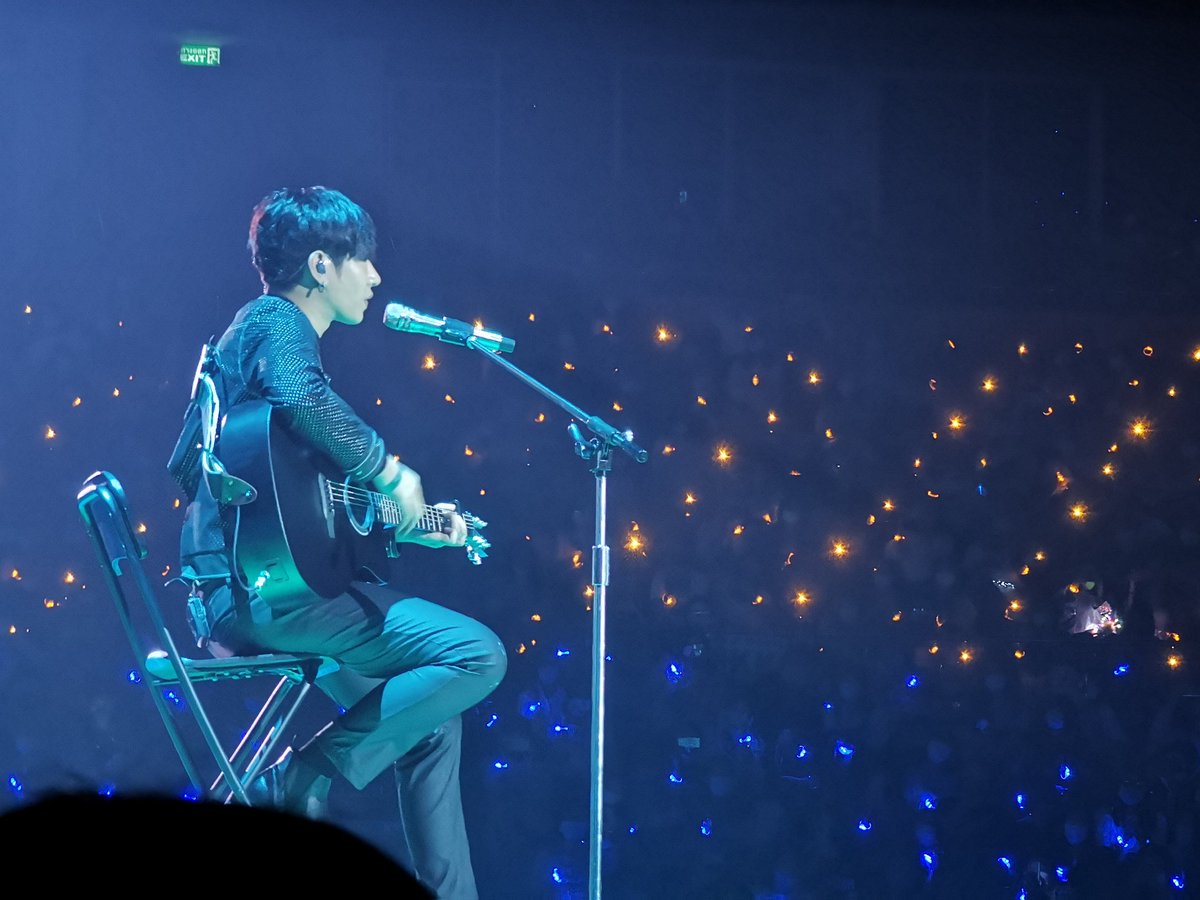 Peckpalit_com's tweet photo. ครั้งนึงเราเคยอยู่ตรงนี้ ด้วยกันแล้วนะ #FinalOdysseyConcert_Day2 #เป๊กผลิตโชค https://t.co/6l0mNozj3w