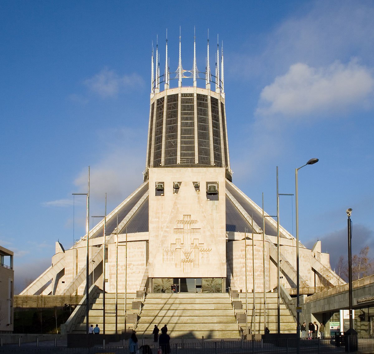 Ultimate Church Competition, Round One, Bracket A:Durham Cathedral vs Liverpool Metropolitan CathedralLiverpool Metropolitan Cathedral: