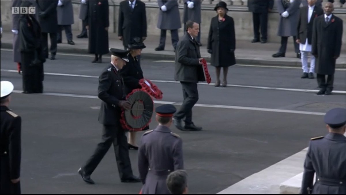 helkel45's tweet photo. #NautilusInt’s David Appleton paying respects at the Cenotaph in London this morning #Remember beranceSunday @nautilusint https://t.co/TMFe4bE4Hi