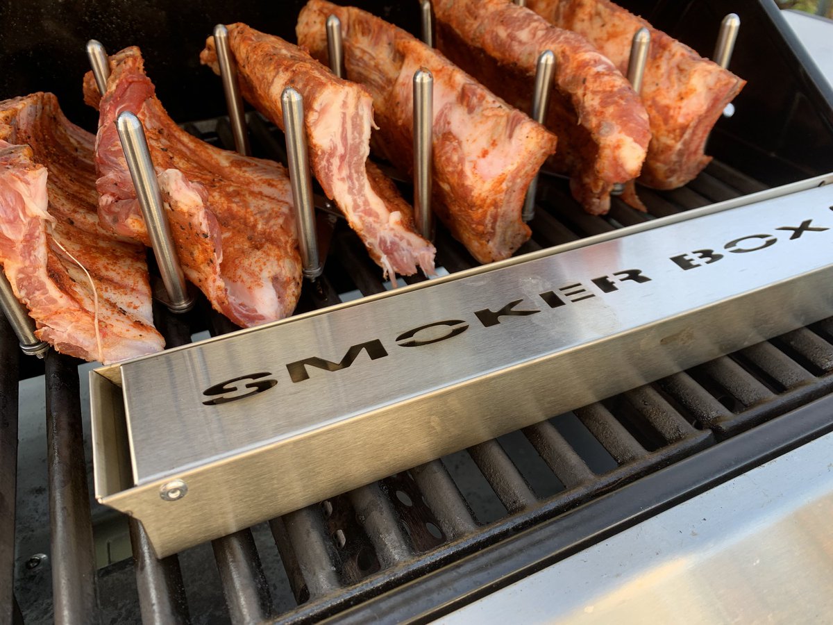 ruediger_scharf's tweet photo. Der Wunsch von K1 und K2 an diesem Sonntag: #Barbecue with #Burnhard for #BidenHarris2020. Da schmeckt mir das #Wochenende 🙃 https://t.co/ZGhOtGZQZL