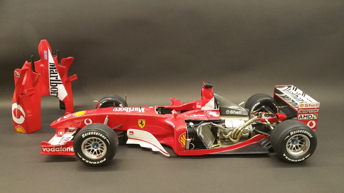 ModelWards's tweet photo. Here are a few photos of the 1/12 Revell F2002 commission build that I have recently finished.

I thought these photos came out pretty well so I thought I'd share them on here. They were sent to me by the customer. 

#commission #revell #art #ferrari #f2002 #scalemodeling https://t.co/Z9VpmFNjuV