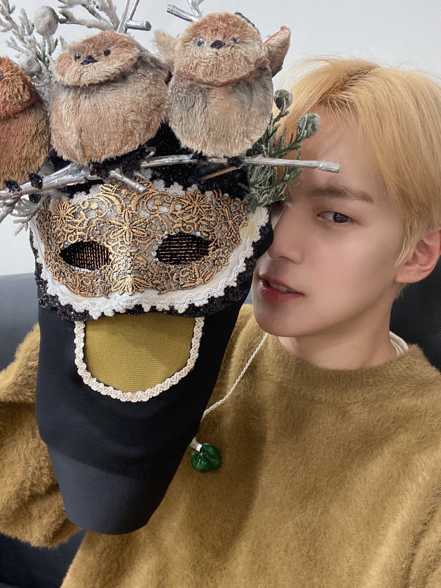 MonstaXItaly's tweet photo. [TWITTER] 201108

#MINHYUK
È stato profondo e pieno di significato... Se ai Monbebe è piaciuto allora è abbastanza, ho passato dei bei momenti ㅎㅎㅎㅎ Grazie #CrowTit #KingOfMaskedSinger https://t.co/yr1dP3mPmx