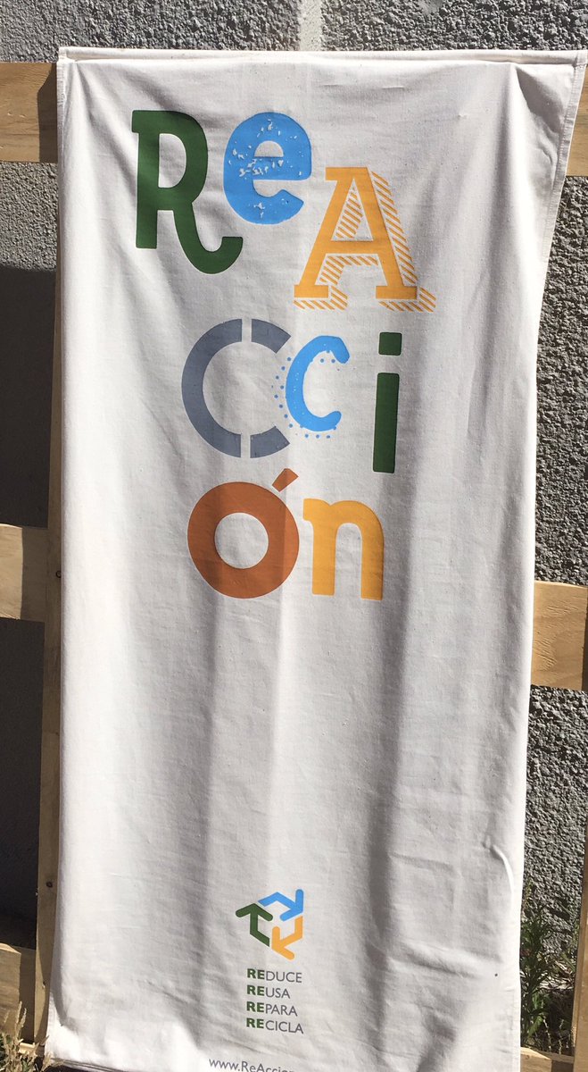 MarianaRobano's tweet photo. Estamos abiertos esperándolos en el @eac_uruguay para #Pensarcircular en el último día de la muestra @alfredoghierra
Domingo radiante ♻️🌀✨ https://t.co/U75Bxwbq0r