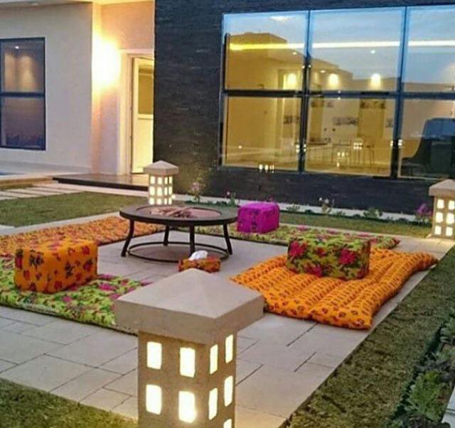 مـولي בטוויטר تحبون جلسات الحوش ارضيه ولا كنبات