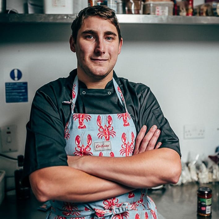 RobbieReviews1's tweet image. New Twitter and YouTube channel launched today #robbiereviews #food #cooking