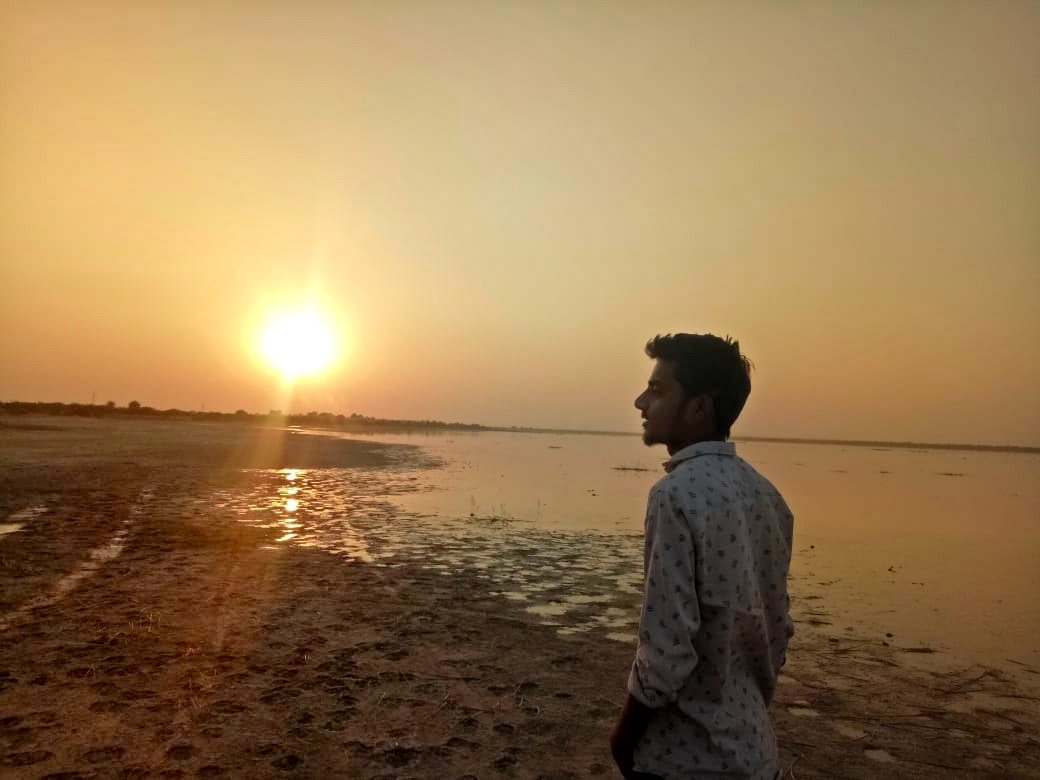 AnkitVrmaa's tweet photo. #Sunsad
#Sambharlake
#Rajasthan https://t.co/RDubejF7sh