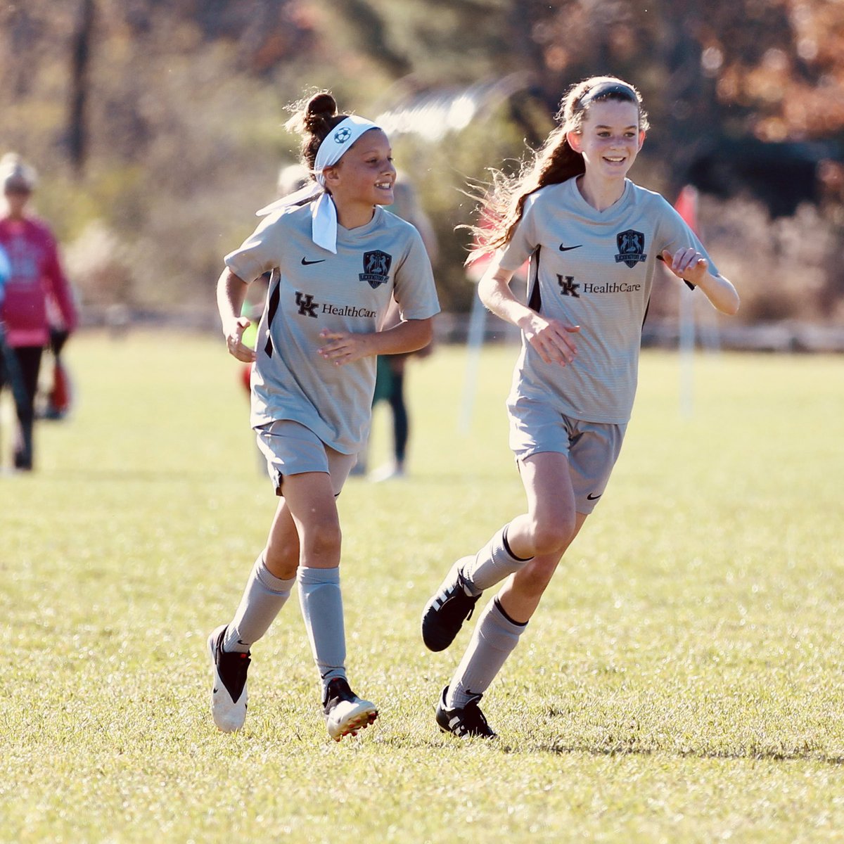 LEXFC08GR's tweet photo. Waking up to another GAME DAY!! ⚽️🙌 #ontheroad #lexfc https://t.co/47iqjyj0nU