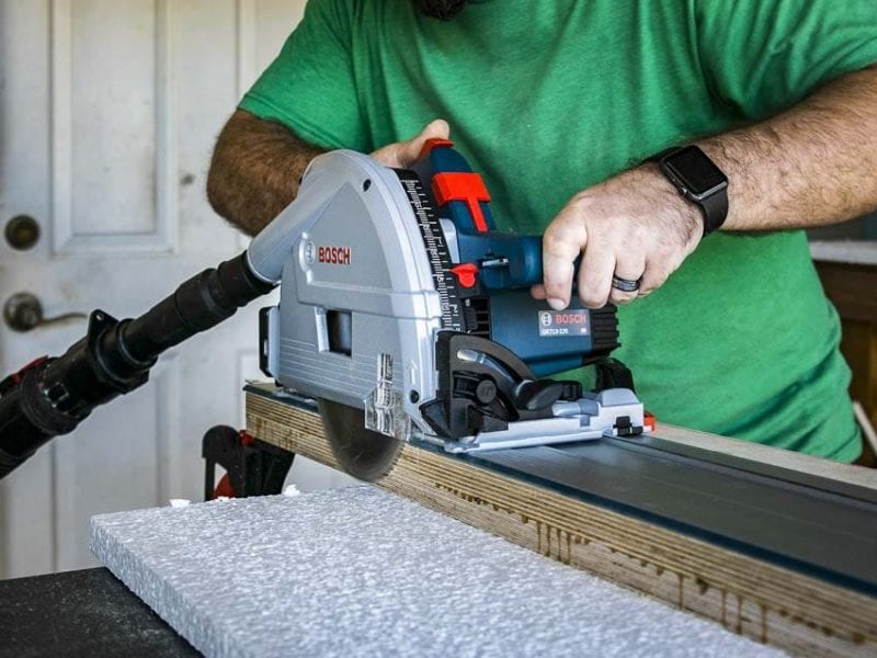 ProToolReviews's tweet photo. It took a while for the Bosch #tracksaw to make its way over here from Europe, but it was well worth the wait. Check out our video review!

https://t.co/onfNx13iHX

#BoschTools #ptrbos20 #carpentry https://t.co/I90VpHY1ex