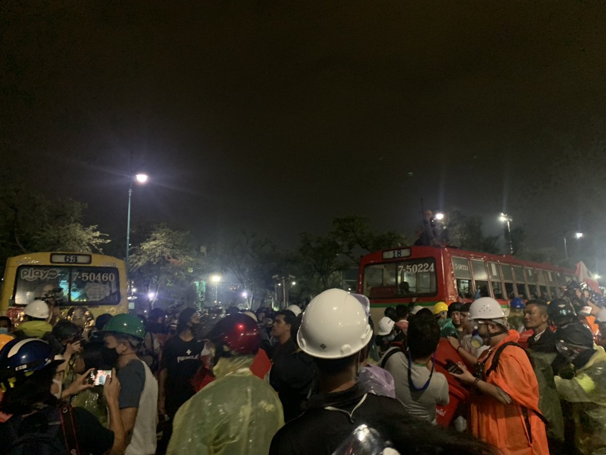 Unconfirmed sources say CIA agent Dominic Toretto helped the protesters move those buses out of the way. /s  #ม็อบ8พฤศจิกา  #Thailand  #KE  #whatshappeninginthailand
