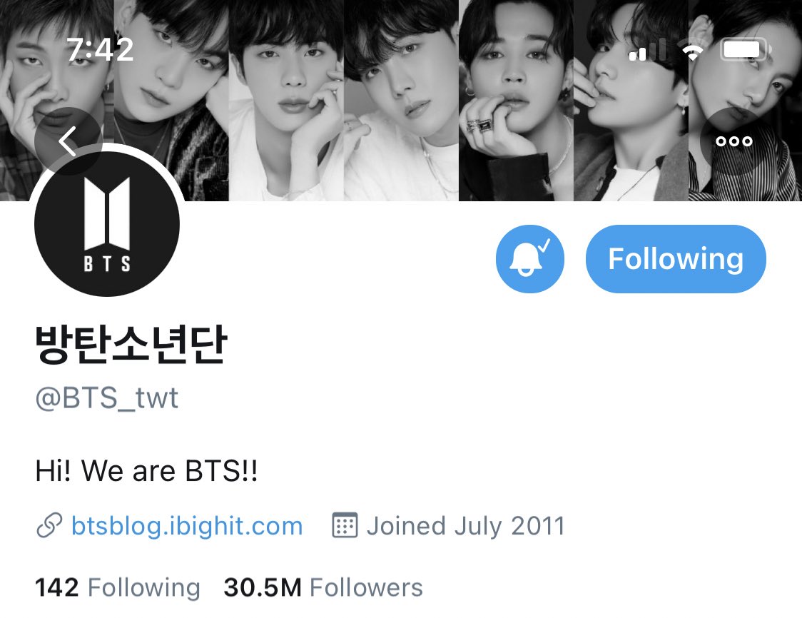 I don’t know if I agree the new  @BTS_twt  @bts_bighit twt layouts look better in light mode, but I’ll also add them that way, just to keep this (already way too long) thread complete