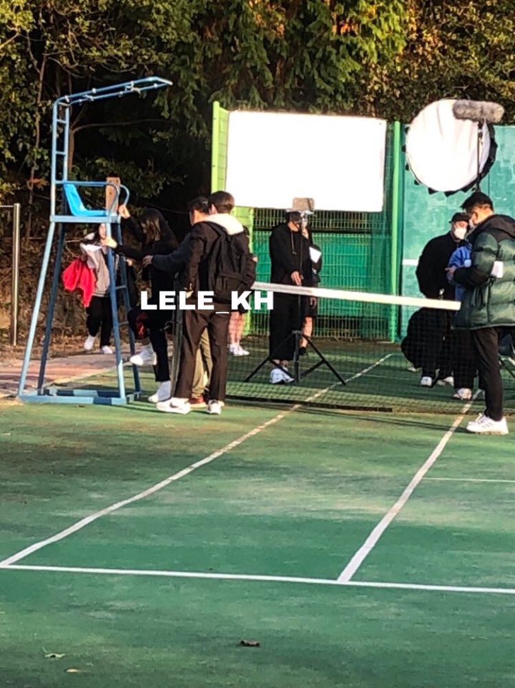 LELE__KH's tweet photo. #도영 #DOYOUNG #NCT127

오늘 아는 지인 학교에 도영이 웹드 촬영하러 왔는데 내가 팬인 거 알고 사진 풀어줌 김도영 비율 개좋고 귀여웠다고 함 ㅠㅜㅜ https://t.co/ElhARQJzu1