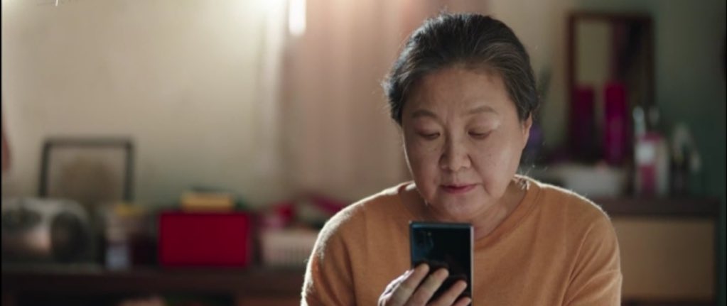 falaseol's tweet photo. halmeony is using samsan tech’s ai to read the bible my heart breaks for her😭 #startup #startupep8 https://t.co/0u4Y704Yag