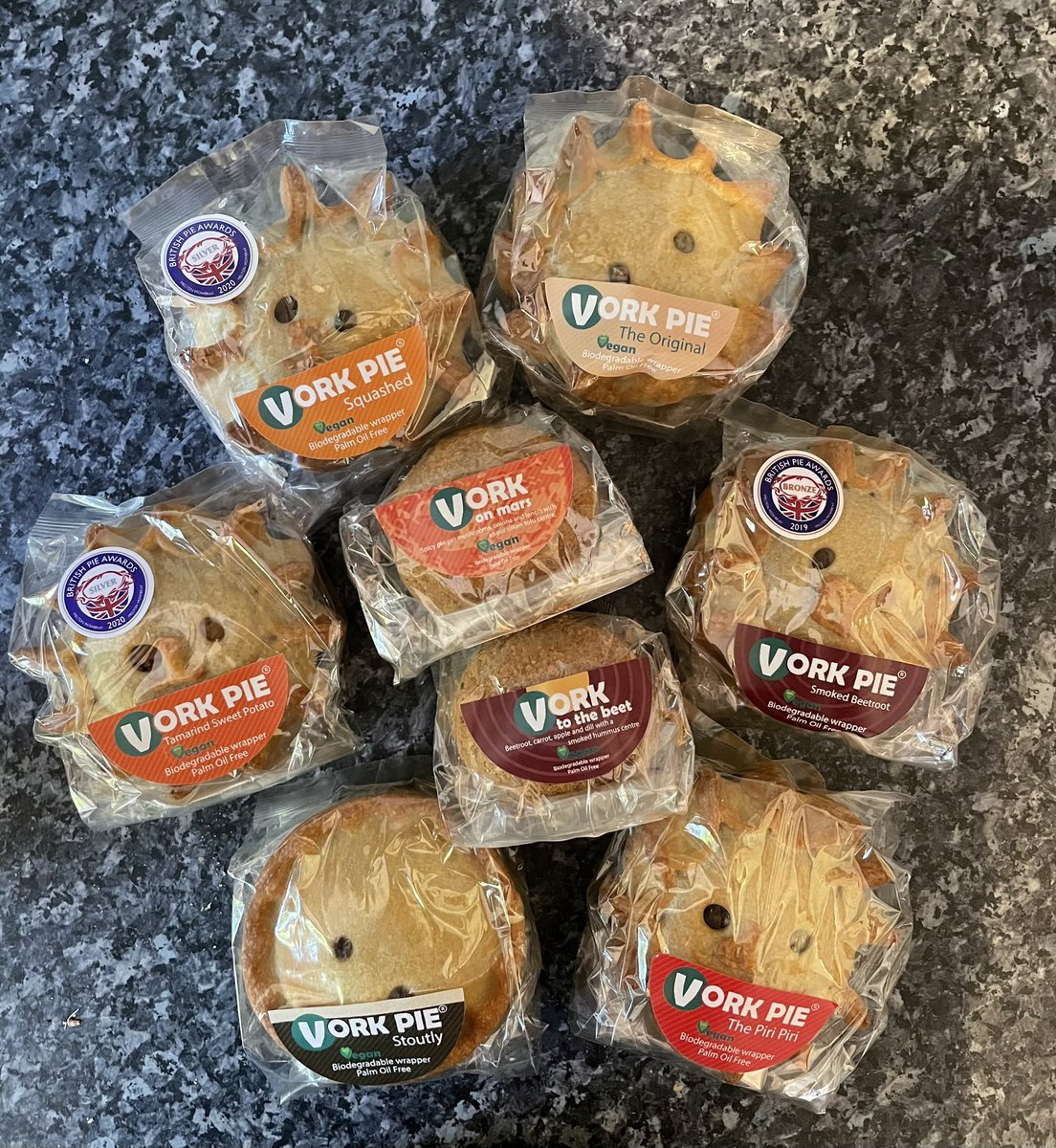 All_Things_New_'s tweet image. [Gifted] A big thanks to @VorkPie for sending these oh-so-tasty vegan goodies! They come in a variety of really tasty flavours. Take a swipe to see them all. Oh and take a look at their page for more info! 🥧 #vork #vorkpie #vegan #pie #gifted #wellthisisnew