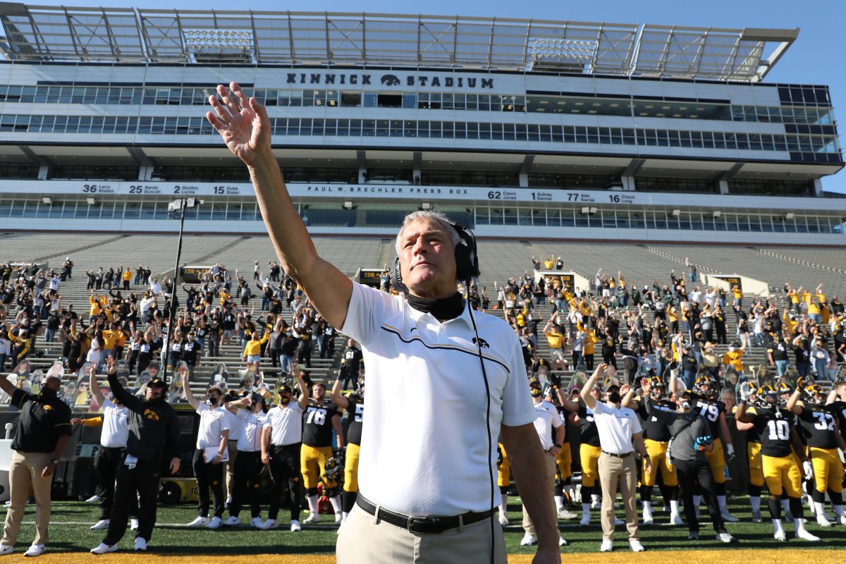 Kirk Ferentz won his 163rd game as a member of the Big Ten yesterday, passing Joe Paterno for fourth all-time in league history. Ferentz is one of five coaches in league history to win at least 150 games as a member of the Big Ten Conference. #Hawkeyes