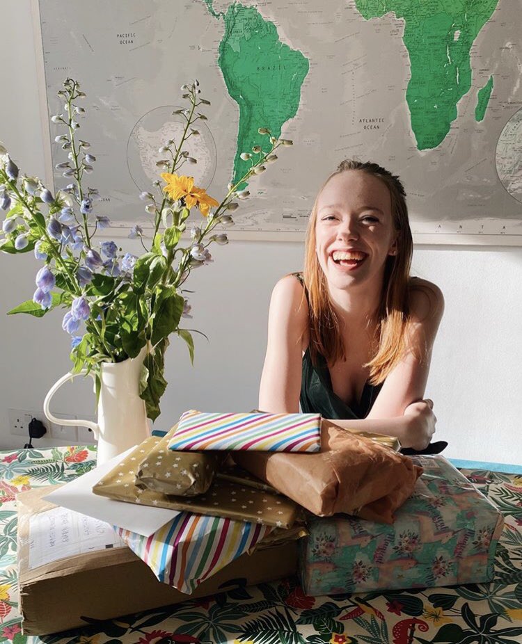 _mrs_brekker_'s tweet photo. Happy Birthday @AmybethMcnulty. You have been my biggest inspiration and I hope that you have a wonderful day. You deserve the world Xx💖💞✨🧡🥕#renewannewithane #saveawae #amybethmcnulty https://t.co/qu51OpJTRk