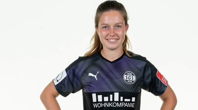 FFB_Ergebnisse's tweet photo. 🆚 SC Sand 0:2 SGS Essen
⚽️ 21' - Tor für SGS Essen, 0:2 Jana Feldkamp
#Bundesliga | #DieLiga | 8.Spieltag | #SCSSGS https://t.co/W2SSWquPa2