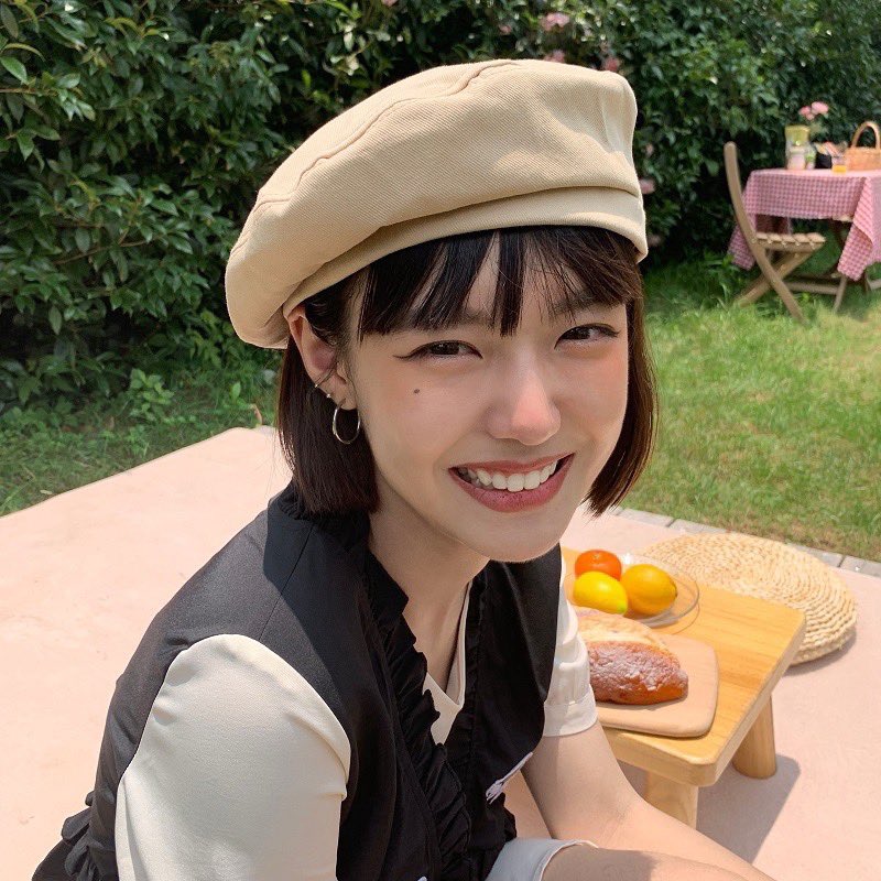 yyoung_young's tweet photo. Preorder  lot2ค่า     
🌻หมวกผ้าทรงเบเรต์ Beret มีเชือกปรับขนาดได้ น่ารักสุดๆ
5 สี : ดำ เบจ กากี เหลือง ฟ้า

1 piece 👉🏻100฿
2 piece 👉🏻 90฿
📮30/50

ปิดรับ 12/11 (รอของ10-20วัน)

#yyoung_pre #PreOrder #พรีออเดอร์ #พรีออเดอร์จีน #หมวก #หมวกเบเรต์ #ของมันต้องมี https://t.co/Ds8f6Dsy4a