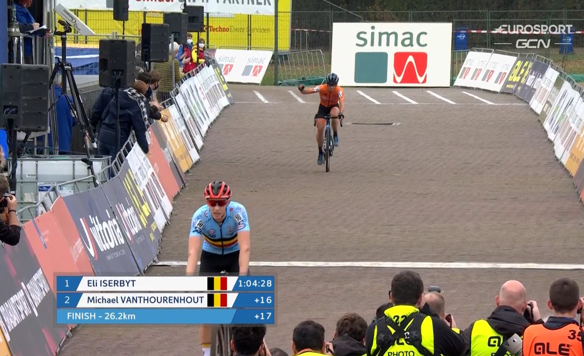 Baloise Glowi Lions tweet media