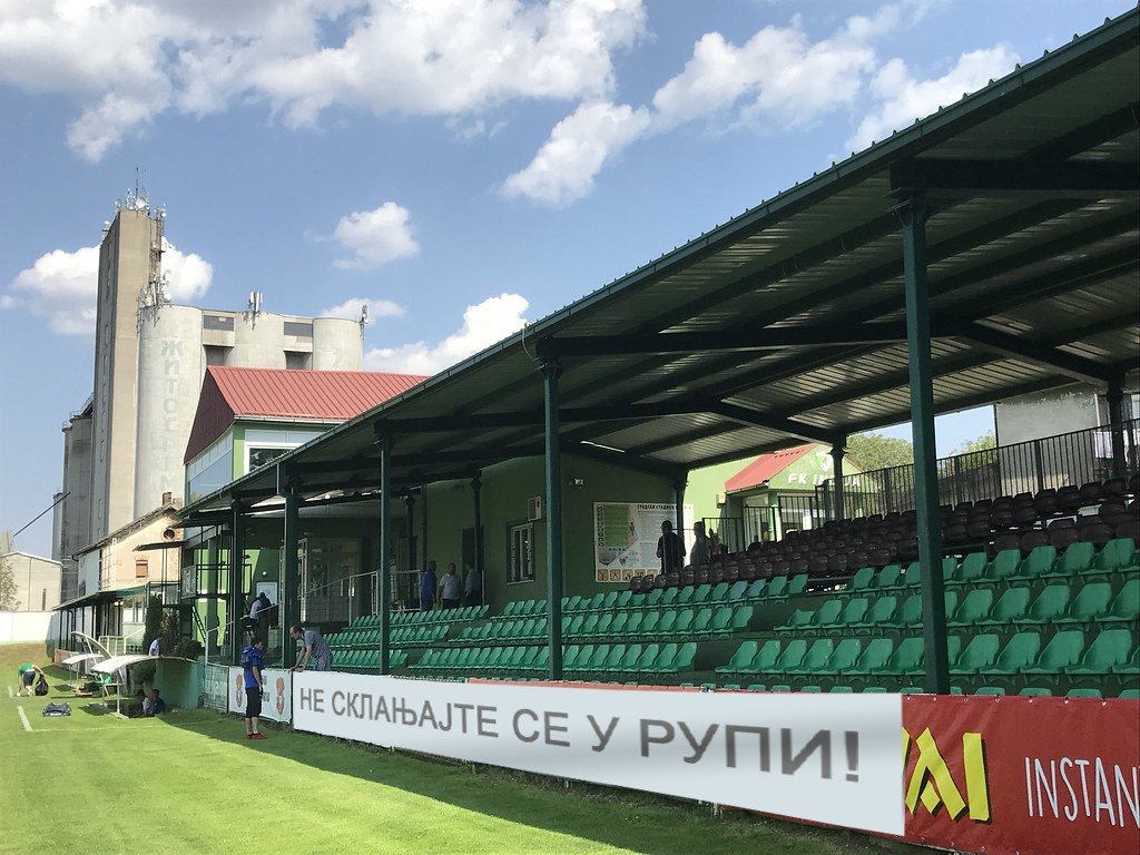 EmThJc7W8AIaPKL?format=jpg&name=medium