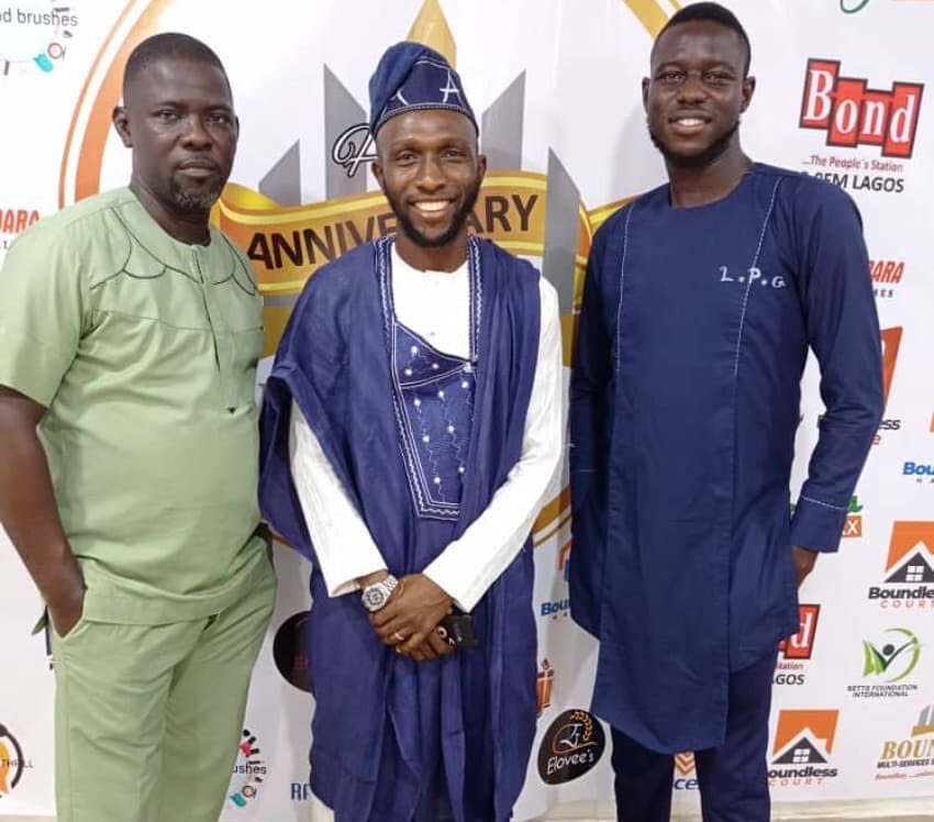 boundlesservng2's tweet photo. BOUNDLESS ANNIVERSARY CULTURAL DAY 

Our Cultural Day was splendid and after much effort  preparing for the day, we appeared in different regalias to celebrate our cultural identities.

Here are few of the pictures taken👇👇
#boundlesspossible https://t.co/wkSxt9HjwU