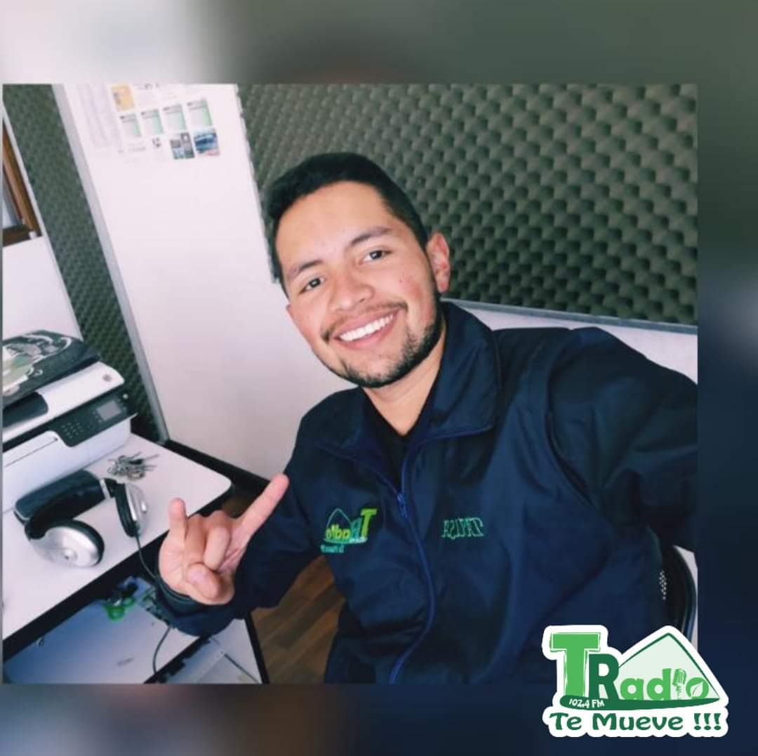 Al aire #LaTusa!

Desde hoy vuelve todos los domingos nuestro locutor #OscarOlaya para presentarles los mejores éxitos de 8 am a 1 pm por T Radio 102.4 FM y tradio.com.co "La Radio Que Te Mueve"

Llama ya al aire 311 202 5985 y programa tu canción favorita...