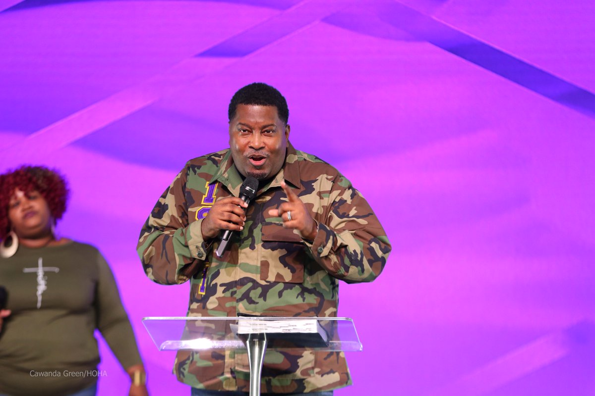 HOHATL's tweet photo. Solomon tells us about the one person we can always trust in Proverbs. In these verses Solomon gives us three steps to trusting God.
#1 - Heaven must be our source.
#Proverbs3Verse5 @edeweysmith https://t.co/QQGXLJZTZ0