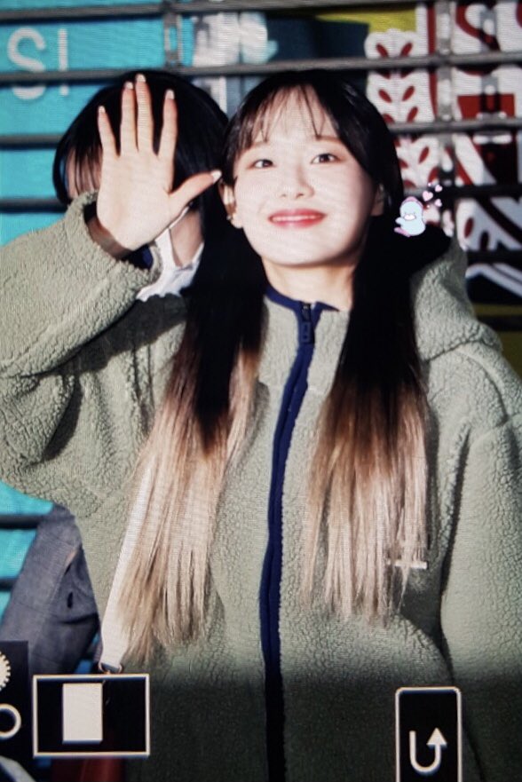 Dear_My_Chuu's tweet photo. 201108

#이달의소녀 #LOONA #츄 #Chuu #김지우
@loonatheworld https://t.co/Vxl0dZv7D8