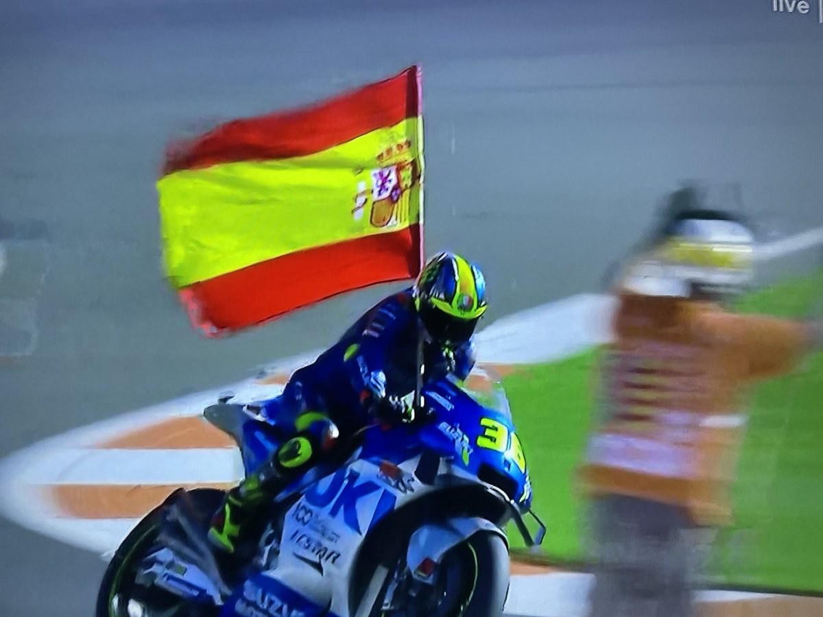 Joan Mir, próximo campeón del mundo de motoGP... Gracias, chaval por no tener complejos regionalistas.