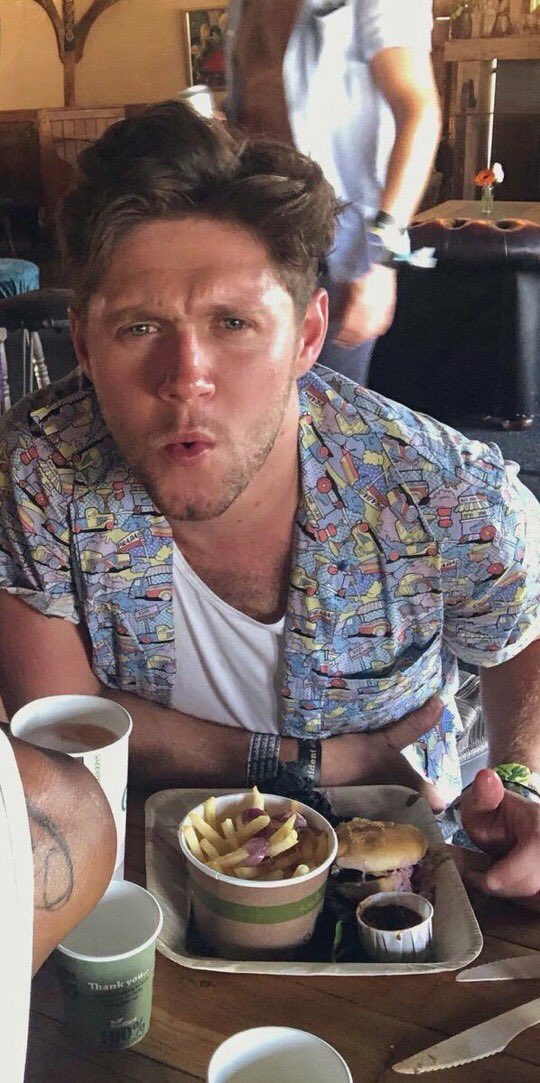 tom holland and niall horan as each other: a thread
