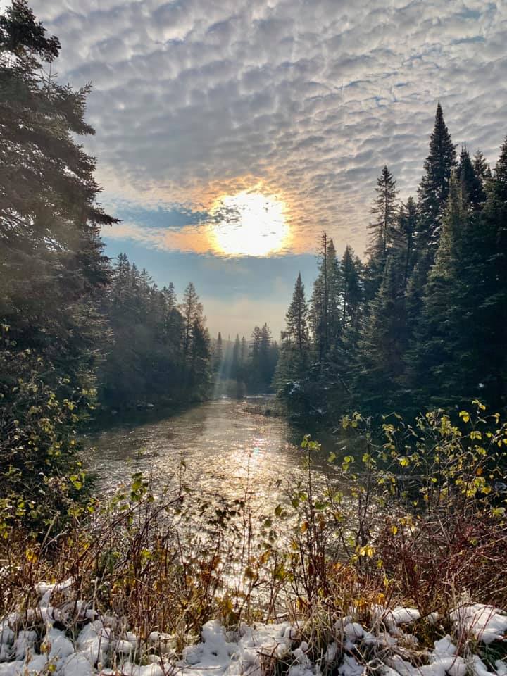 lopstick's tweet photo. Julie Nadeau shared this wonderful photo of Pittsburg NH. #Pittsburgphotography #NH https://t.co/GIwBS93v8H https://t.co/EFvKYBdb5k