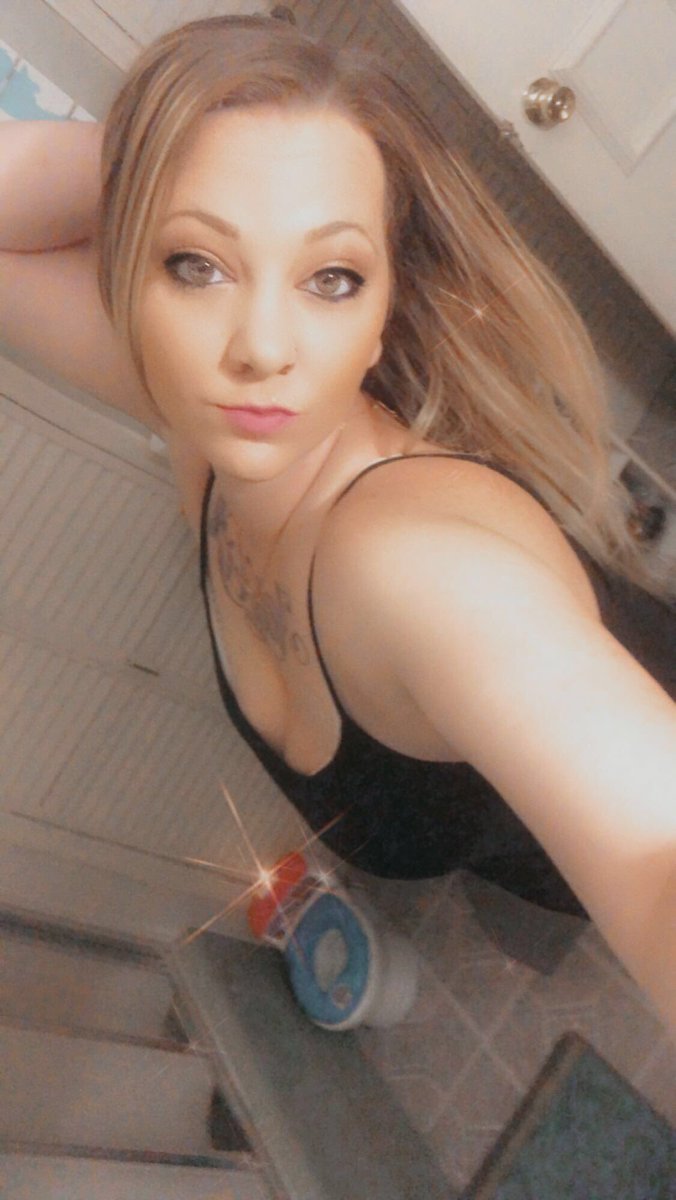 Kaylababyyy10's tweet photo. @OnlyFansPromoRT 🍭🍬💦🧁

https://t.co/GvpAsZuxVK

Show me love babe❤️I just created!! Free to follow/Subscribe!💕🍬🍭💕🍬💦 https://t.co/YDZrvou4wK