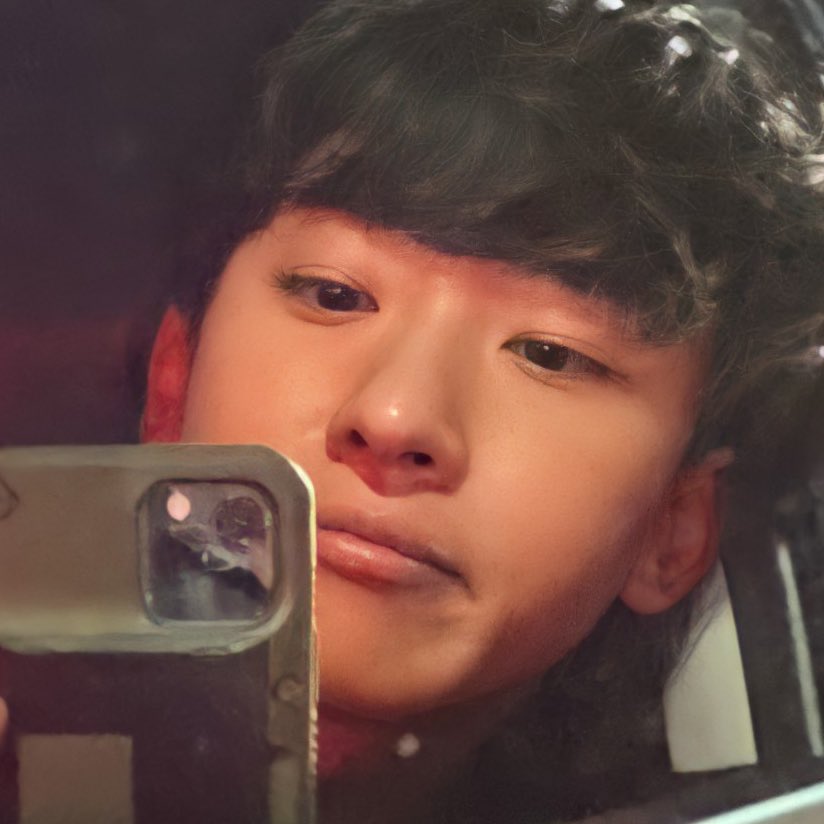 5udexx's tweet photo. 사진 찍을 때 입꼬리 꾹꾹 하는 건 누가 알려준거야😤😤 https://t.co/dcQRMiAJFe